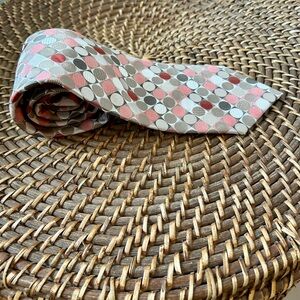 Geoffrey Beene‎ Pink and Taupe Patterned Tie 100% Silk
